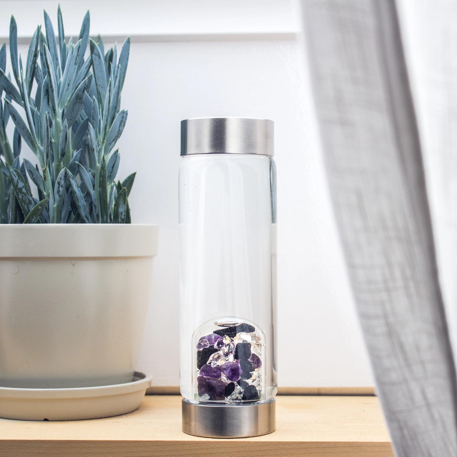 ViA | GUARDIAN - Image 3